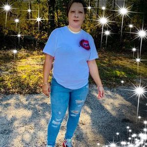 Meet your Posher, Alana